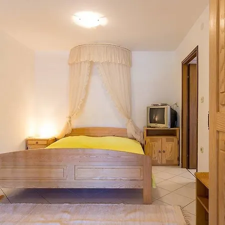 Apartments Vjera Medulin Room photo
